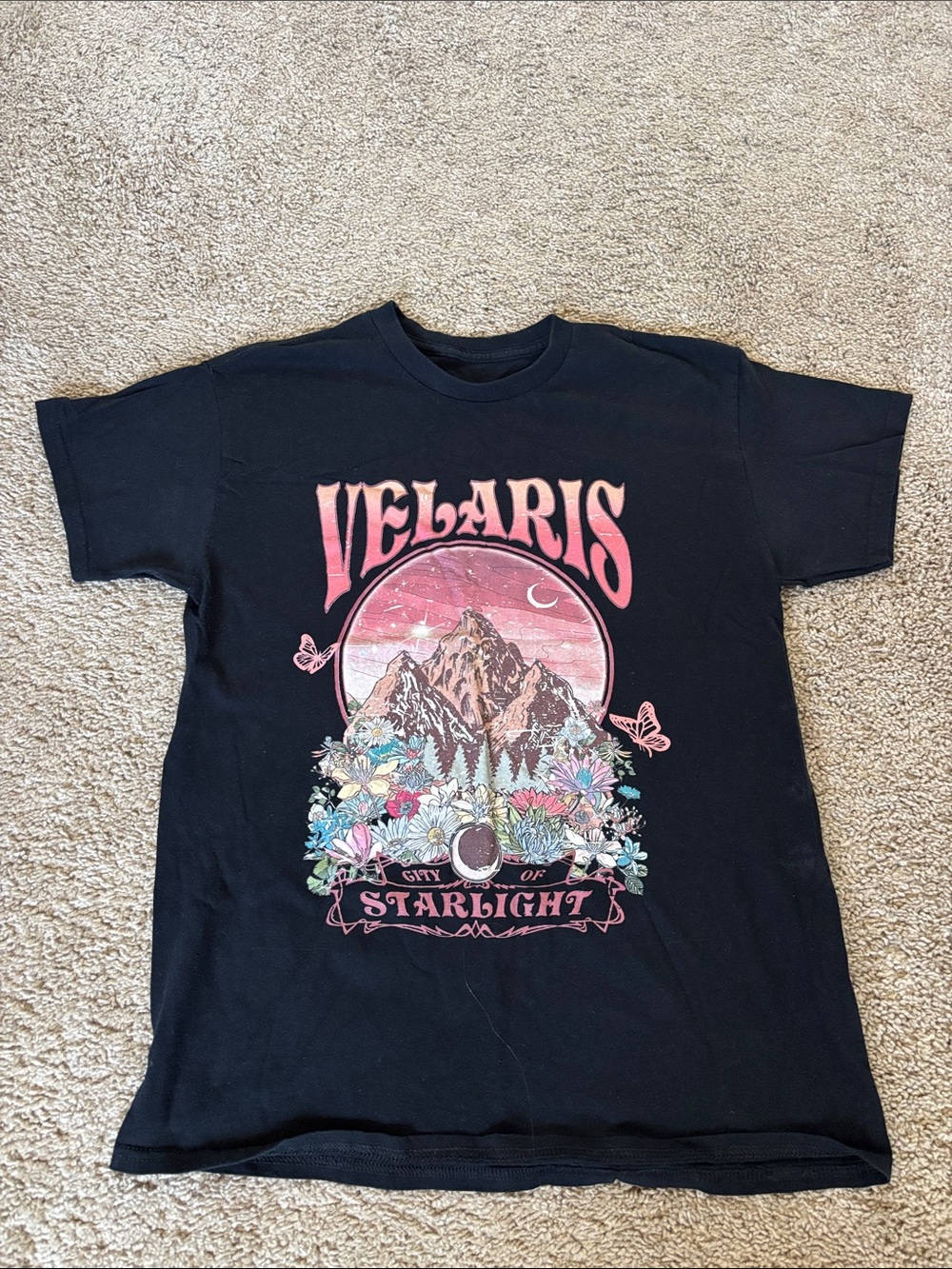 Velaris Graphic Tee